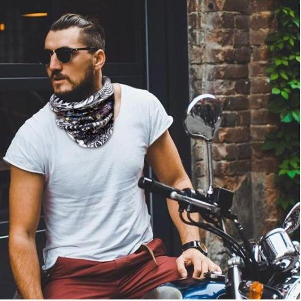 How-to-Wear-a-Bandana-10.jpg