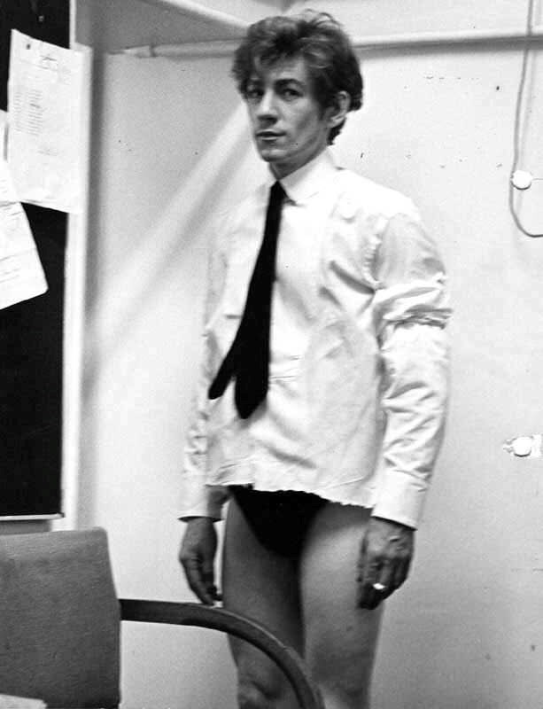 ian-mckellen-back-in-his-you-shall-not-pants-phase.jpeg