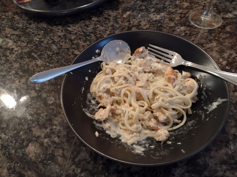 salmon fettucine in dill sauce.jpg