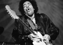 hendrix fender.jpg