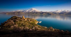 Lake Van, in eastern Turkey.jpg