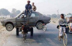 Khota-with-loaded-with-Old-car-Funny-Pictures-2014.jpg