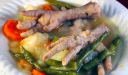 Chicken-Feet-Soup-411169059.jpg