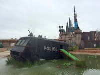 banksy-theme-park-dismaland-1.jpg