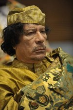 800px-Muammar_al-Gaddafi_at_the_AU_summit.jpg