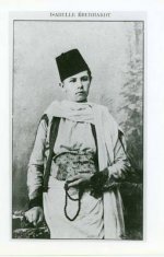 isabelle_eberhardt_in_a_fez.jpg