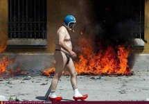 81f6e_wtf_pics-fireman.jpg