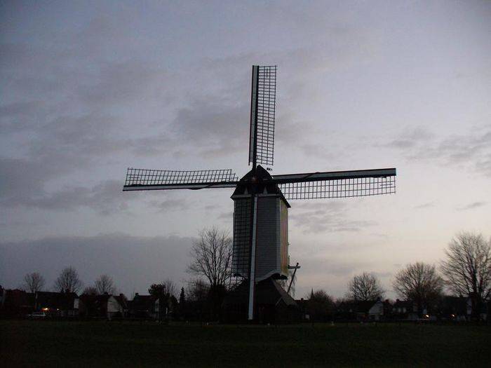 11015Windmill.JPG