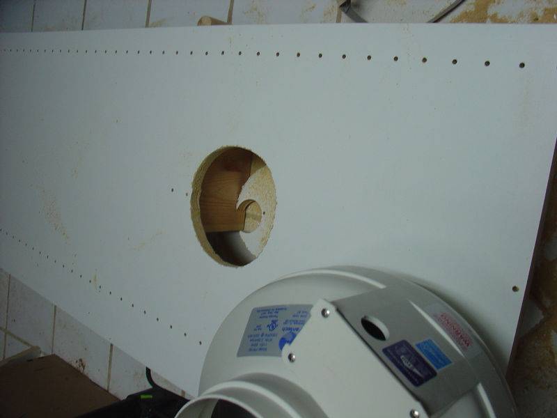 16182exhaust_fan_hole.jpg